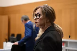 Die Familie von Rouven Laur, hier die Mutter Petra Laur, hatte auch eine Sicherungsverwahrung f&uuml;r den Angeklagten beantragt. - &copy; Marijan Murat/dpa