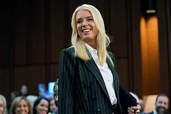 Pam Bondi soll das US-Justizministerium leiten. (Archivbild) - © J. Scott Applewhite/AP/dpa