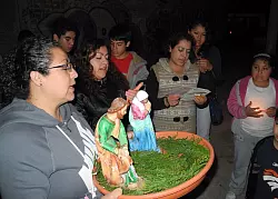 Die Mexikaner erinnern zu Weihnachten an die Herbergssuche von Maria und Josef. (Archivbild) - © picture alliance / dpa