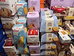 Der Panettone ist in Italien eine eingetragene Marke. (Archivbild) - © Christoph Sator/dpa