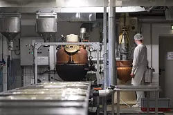 Etwa 20 Menschen arbeiten in der Frukas-Abteilung in Delitzsch. - © Sebastian Willnow/dpa