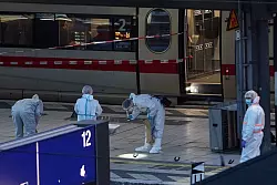 Bei dem Messerangriff wurden mehrere Menschen schwer verletzt. (Archivfoto) - &copy; Georg Wendt/dpa