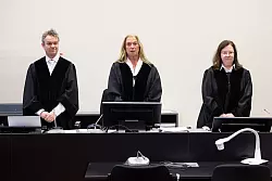 Das Gericht geht davon aus, dass die Angeklagte bei der Tat schuldunf&auml;hig war. - &copy; Georg Wendt/dpa