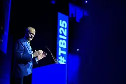 Kanzler Merz will Dampf f&uuml;r mehr Neubau in Deutschland machen. - &copy; Sebastian Christoph Gollnow/dpa