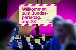 Die FDP trifft sich in Berlin zum Bundesparteitag. - &copy; Christoph Soeder/dpa