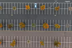 Die f&uuml;r Deutschland wichtige Automobilbranche steckt in der Krise. (Symbolbild) - &copy; Sebastian Kahnert/dpa