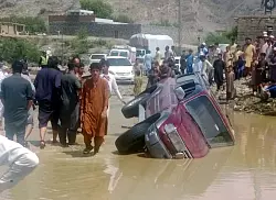 Die Monsunzeit bringt Pakistan erneut an die Belastungsgrenze. - © Ppi/PPI via ZUMA Press Wire/dpa