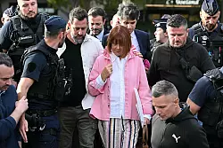 Gis&egrave;le Pelicot will sich nach Ende des Berufungsprozesses richtig erholen. - &copy; Gabriel Bouys/AFP/dpa