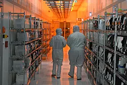 Rund um den Halbleiterproduzenten Nexperia droht die n&auml;chste Chipkrise. (Archivbild) - &copy; David Hammersen/dpa