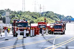 Der betroffene Bereich der A1 geh&ouml;rt laut ADAC zu den deutschlandweit besonders stark befahrenen Autobahnabschnitten. - &copy; Alex Talash/dpa