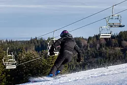 Skivergn&uuml;gen in Th&uuml;ringen - am Samstag sind dort wieder alle Skigebiete ge&ouml;ffnet. - &copy; Michael Reichel/dpa