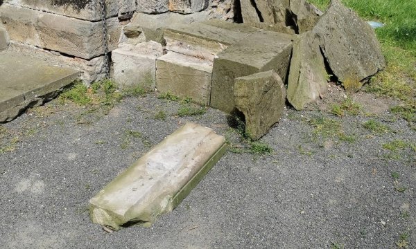 Das Ergebnis der Randale am Alten Friedhof St. Johann. - © Dirk Salomon