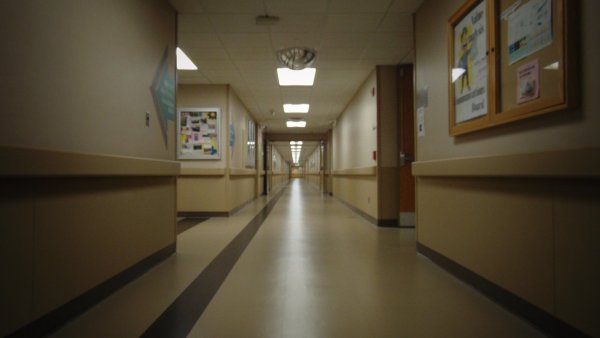 Reinigungskräfte sind besonders häufig von Auslagerungen ihrer Arbeitsbereiche in Kliniken betroffen. - © Symbolbild: Pixabay