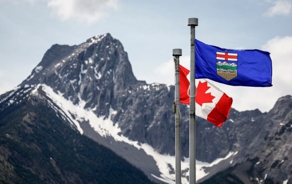 Der diesjährige G7-Gipfel findet in den Rocky Mountains statt. - © Jeff McIntosh/The Canadian Press/AP/dpa