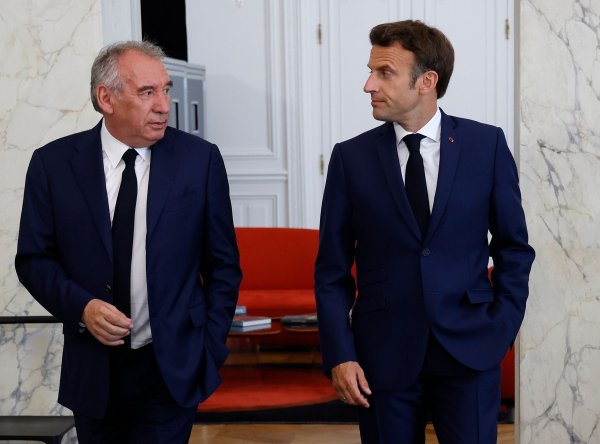 Nicht nur für den Premier auch für Macron ist es eine Schlappe. (Archivbild) - © Ludovic Marin/AFP POOL/AP/dpa