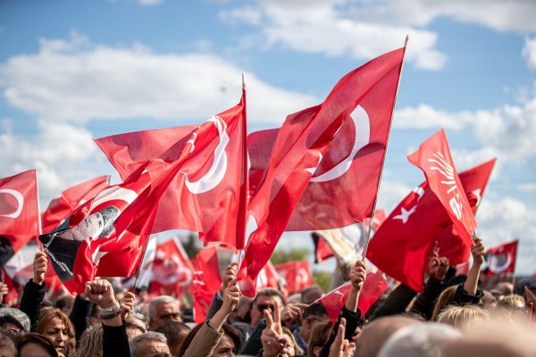 Die größte Oppositionspartei in der Türkei steht seit Monaten unter Druck - © Tunahan Turhan/SOPA Images via ZUMA Press Wire/dpa