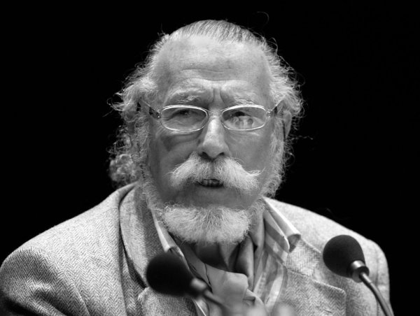 In seinen Reportagen ging er an die Grenzen des journalistisch Möglichen. (Archivbild) - © Miguel Villagran/dpa