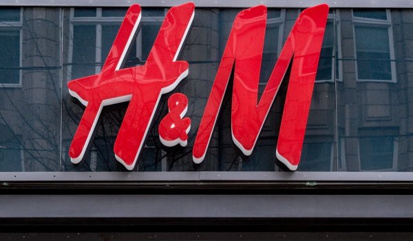 H&M - © Foto: Axel Heimken/dpa