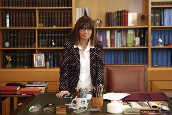 Ekaterini Sakellaropoulou - © Foto: Orestis Panagiotou/ANA-MPA Pool/AP/dpa