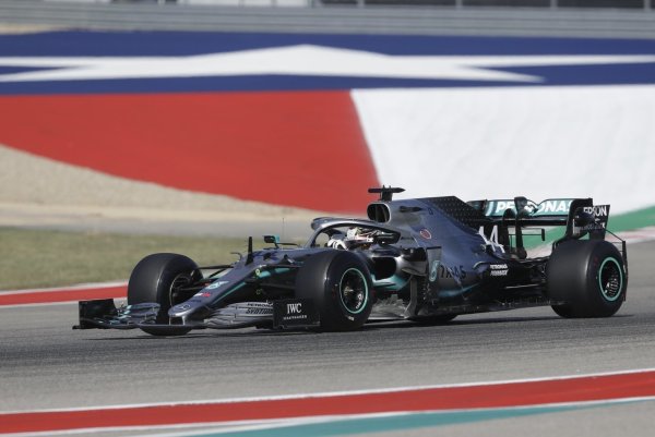 Lewis Hamilton - © Foto: Chuck Burton/FR171712 AP/dpa