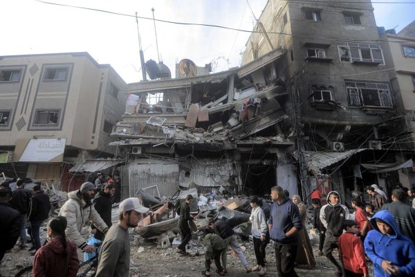 Im Raum Chan Junis soll es intensive Angriffe der israelischen Streitkräfte geben. - © Mohammed Talatene/dpa