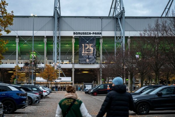 Von der neuen Saison an heißt das Stadion in Mönchengladbach Ista-Borussia-Park. (Archivfoto) - © David Inderlied/dpa