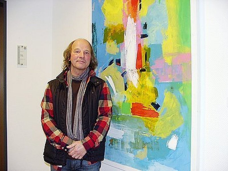 Jugendmitarbeiter stellt im Rathaus aus Lokale Nachrichten aus