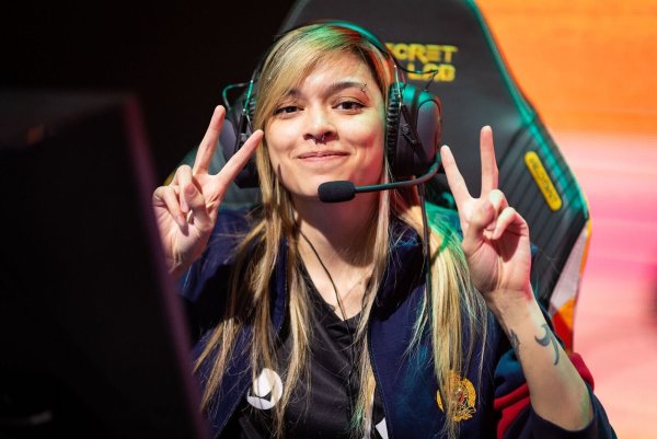 Die deutsche Valorant-Spielerin roxi spielt mit G2 Gozen in São Paulo um den WM-Titel. - © Riot Games/dpa