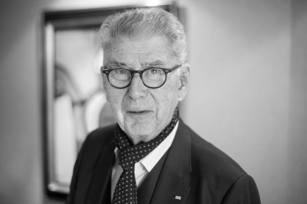 Heinz Dürr ist tot. Der Ex-Bahn-Chef starb im Alter von 90 Jahren. - © Tom Weller/dpa