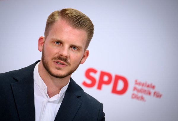 SPD-Generalsekretär Klüssendorf kritisiert Kanzler Merz für seine «Stadtbild»-Äußerung. (Archivfoto). - © Bernd von Jutrczenka/dpa