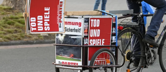 Für schräge Aktionen ist die Satirepartei "Die Partei" durchaus bekannt. Die Vorgänge in Löhne aber sind von einem anderen Kaliber. - © picture alliance/dpa