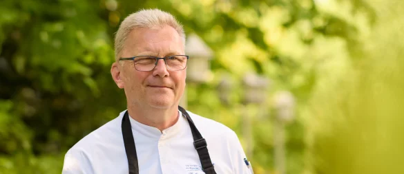 Holger Lemke, Inhaber und Küchenchef des Restaurants „Windmühle Fissenknick“ in Horn-Bad Meinberg im Kreis Lippe. - © Hendrik Lemke Fotografie