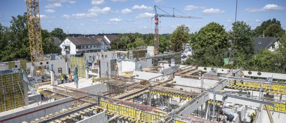 Neubau der Martin-Niemöller-Gesamtschule in Bielefeld: Ein Großteil der Mittel soll in weitere neue Kita- und Schulgebäude fließen. - © Jörg Dieckmann