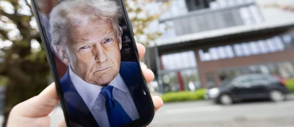 Trumps Feldzug gegen Freiheit und Wissenschaft: Schon jetzt fragen US-Forscher an den Universitäten Bielefeld und Paderborn an, ob sie ihre Forschungen hier fortsetzen dürfen. - © Niklas Tüns