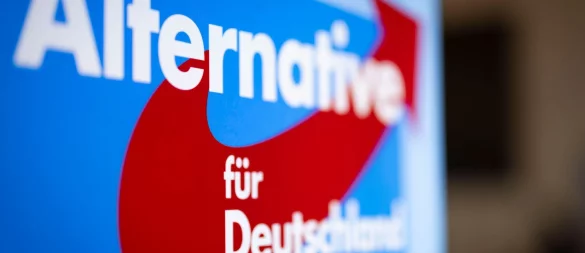 Die AfD sorgt in NRW mit ihrer Wahlwerbung für Diskussionen - und juristische Auseinandersetzungen. - © Christoph Reichwein/dpa