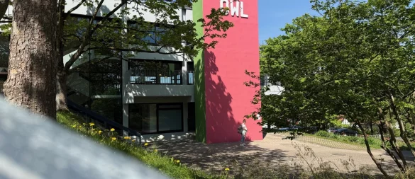 Im Kreis Höxter wird an mehreren Stellen dafür gekämpft, dass die Lehre auf dem Campus eine Zukunft hat. - © Ralf T. Mischer