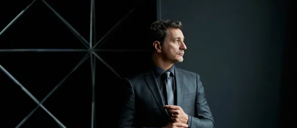 Mentalist Thorsten Havener verspricht neue Einblicke in die Kraft der Gedanken. - © Bernt Haberland