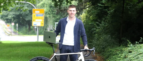 Marco Oberteicher ist bei der "Lidl Deutschland Tour" als Etappenabschnittskoordinator zuständig für die Strecke, die durch Lippe führt. - © Oliver König