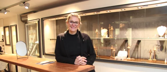 Goldschmiedin Rabea Kruel hat ein weiteres Geschäft in der Stadt eröffnet. - © Nadine Uphoff