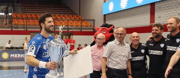 Tim Suton hat nach dem Sieg beim Spielo-Cup gut zu tragen. - © Paul Cohen