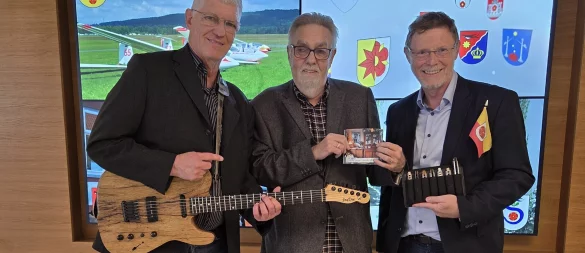 Mister Blues und Werner Zahn: (von Links) Bert Halbwachs, Werner Zahn und Torsten Buncher. - © Bildrechte: Lippischer Heimatbund
