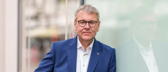 Landrat Meinolf Haase verwahrt sich gegen die Vorwürfe der Ministerin. - © CDU Lippe