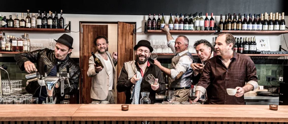 Die Italo-Pop-Band „I Dolci Signori“ präsentiert live und umsonst im Kurpark von Bad Salzuflen eine Mischung aus Italo-Klassikern und emotionsgeladener Performance in der „Nacht der italienischen Welthits“. - © Berli Berlinski