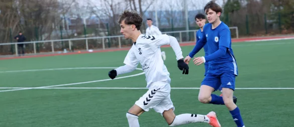 Nur 45 Minuten dauerte das A-Junioren-Spiel zwischen dem SV Werl-Aspe und dem TuS Brake. - © paul cohen