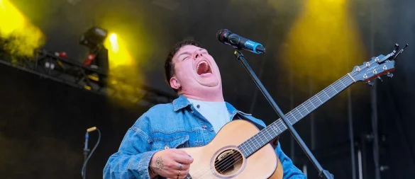 Isaak hatte am Parklichterfreitag 2024 in Bad Oeynhausen praktisch ein Heimspiel. Finanziell war das Konzert aber kein Brüller für die Staatsbad GmbH. - © Thorsten Ulonska