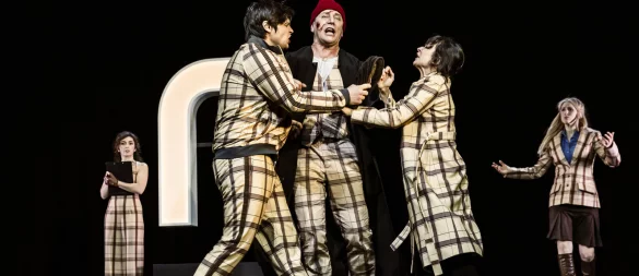 Stella Hanheide, Elias Nagel, Patrick Hellenbrand, Manuela Stüßer, Finn Nachfolger - © Landestheater Detmold/Jochen Quast