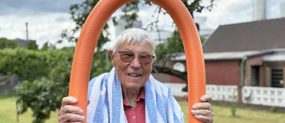Gerda Kleinn-Kifle geht regelmäßig Schwimmen, ihr Sporttalent wurde im Lagenser Hallenbad entdeckt. - © Sandra Castrup