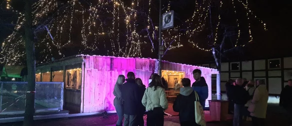 Stimmungsvolle Lichter sorgten für eine schöne Atmosphäre und luden zum Verweilen ein. - © Madeleine Biermann