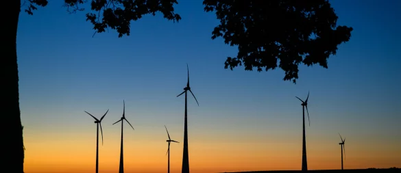 Bis 2035 sollen 80 Prozent des Energiebedarfs in OWL durch erneuerbare Energien gedeckt werden. - © Patrick Pleul/dpa