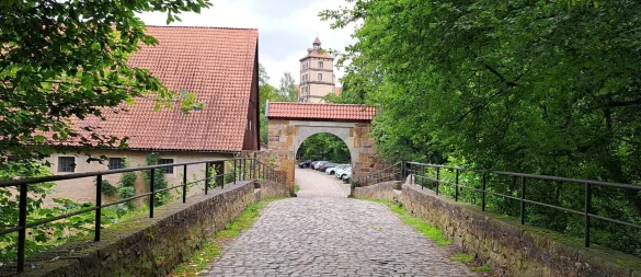 Die denkmalgeschützte Schäferbrücke wird saniert. Während der Arbeiten muss die Brücke gesperrt werden. - © Stadt Lemgo